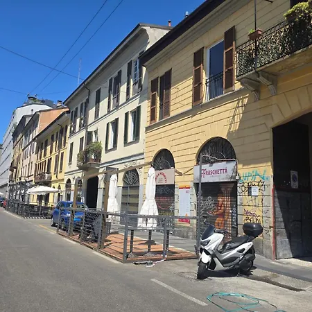 Naviglio Sforza Apartment